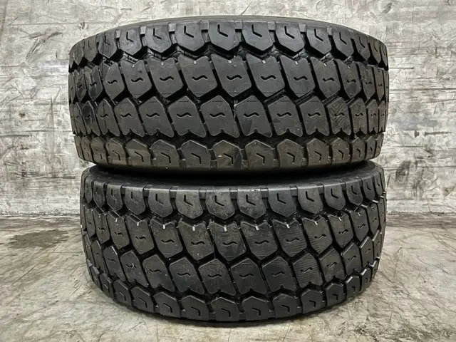 445/65R22.5 ( 18R22.5 ) RECHAPE MZY3 80KM/H TL