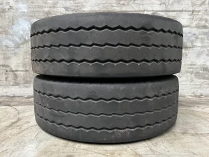 235/75R17.5 PIRELLI ST01 143/141J OCCASION 50% D'USURE TL