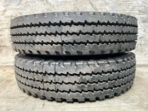 10.00R20 PIRELLI FG85 146/143K TT